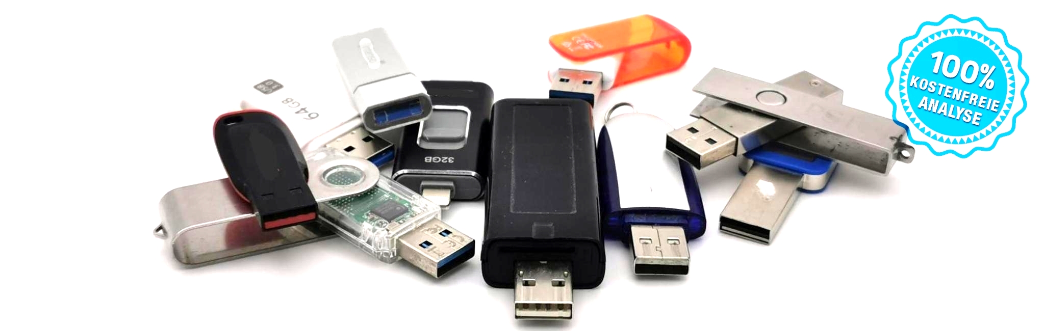 Haufen kaputter USB-Stick für Datenrettung
